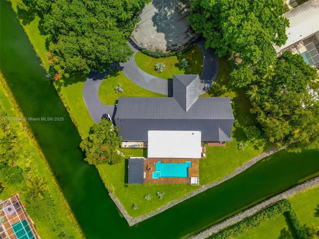 7000 Sw 125th St, Pinecrest