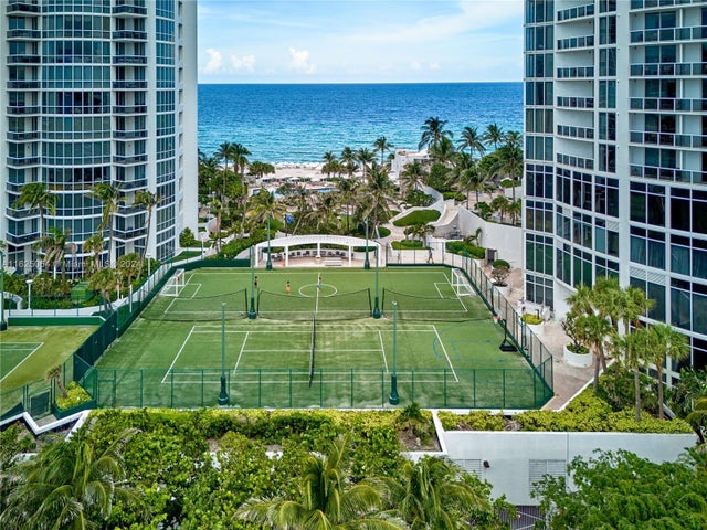 4 of 29 - 18001 Collins Ave 2010, Sunny Isles Beach, FL