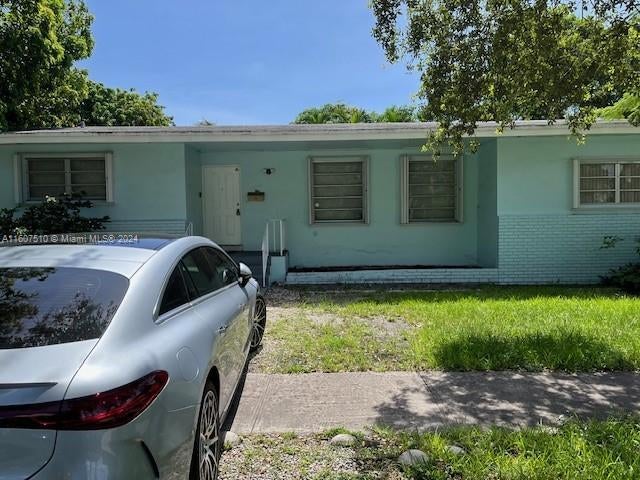 1 of 6 - 12905 Ne 4th Ave, North Miami, FL