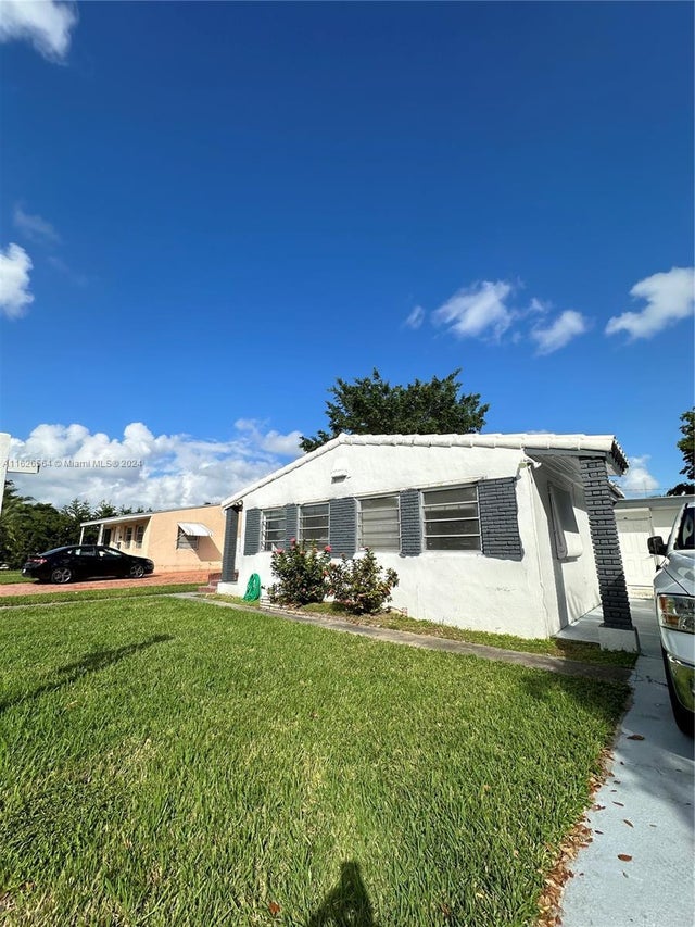 2 of 24 - 1619 Moffett St, Hollywood, FL