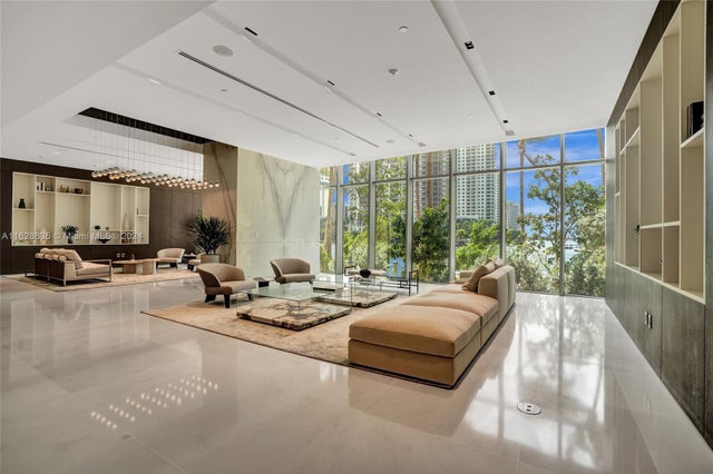 3 of 55 - 300 Biscayne Blvd Way 1807, Miami, FL