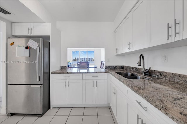 2 of 20 - 1140 Ne 191st St D24, Miami, FL