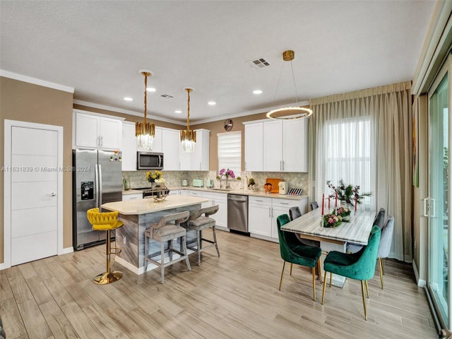 1 of 58 - 4414 Ficus St, Hollywood, FL
