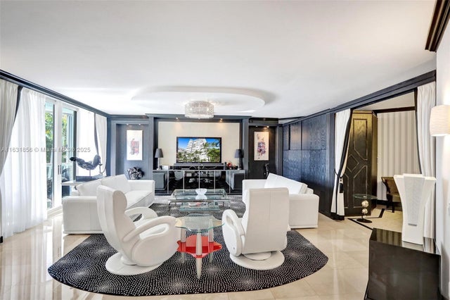 1 of 46 - 21050 Point Pl 403, Aventura, FL