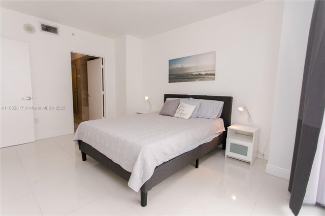 4 of 57 - 6365 Collins Ave 806, Miami Beach, FL