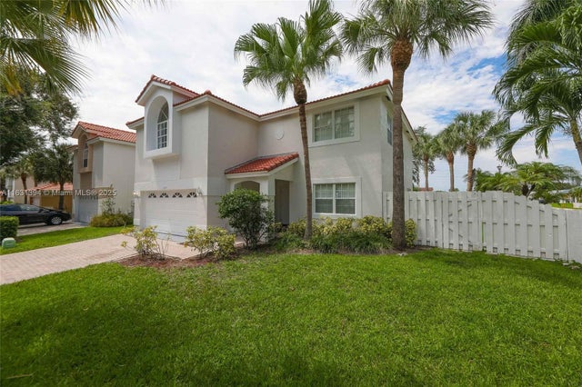 3 of 44 - 13377 Nw 7th St, Plantation, FL