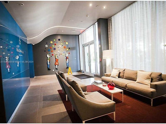 3 of 40 - 2602 E Hallandale Beach Blvd 2905, Hallandale Beach, FL