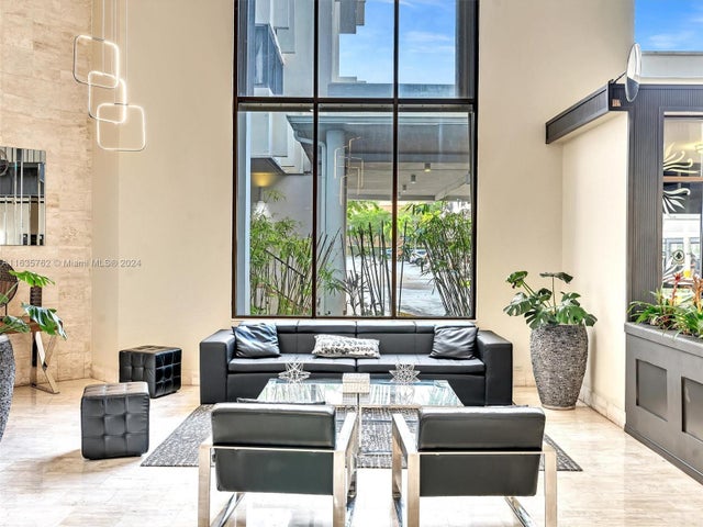 3 of 59 - 2750 Ne 183rd St 1108, Aventura, FL