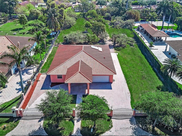 2 of 58 - 279 Nw 119th Ave., Miami, FL