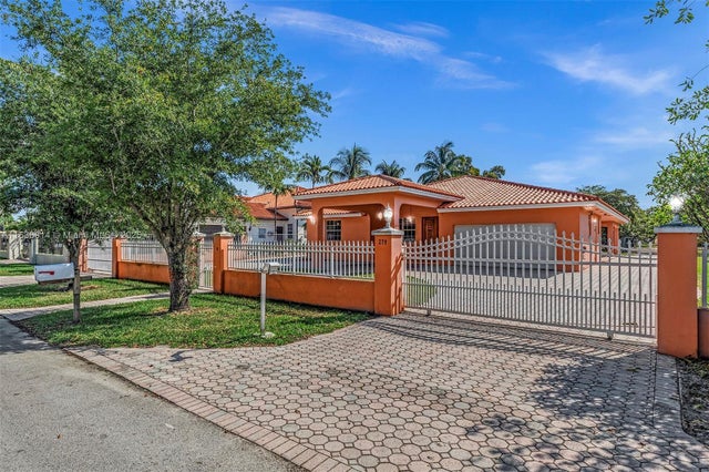 5 of 58 - 279 Nw 119th Ave., Miami, FL
