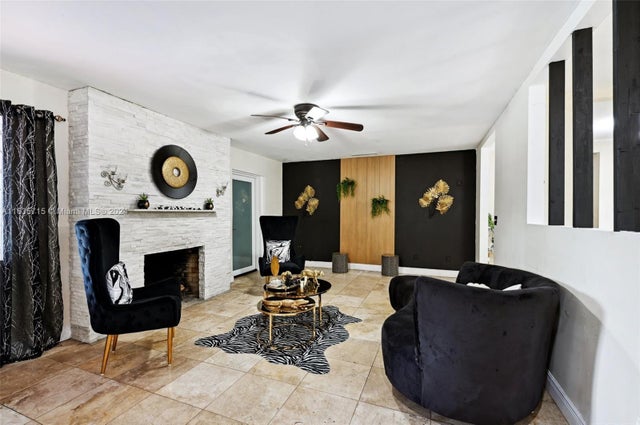 2 of 45 - 155 Ne 163rd St, Miami, FL