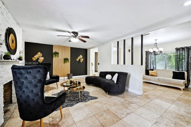5 of 45 - 155 Ne 163rd St, Miami, FL