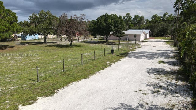 3 of 34 - 2761 Lake Josephine Dr, Sebring, FL