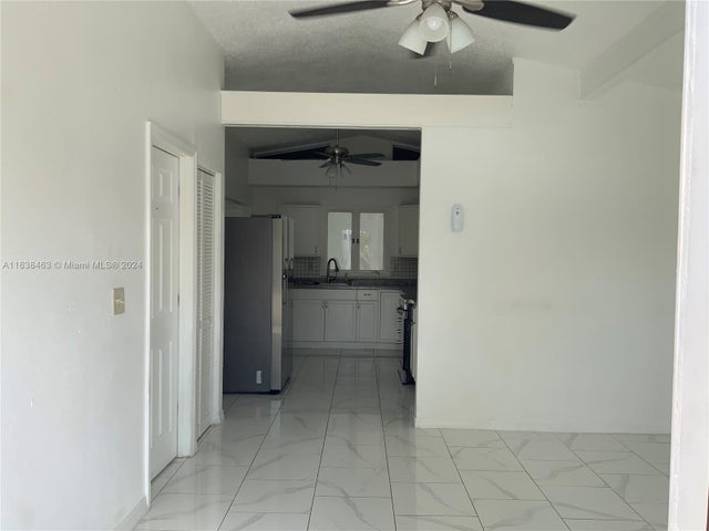 4 of 34 - 2761 Lake Josephine Dr, Sebring, FL