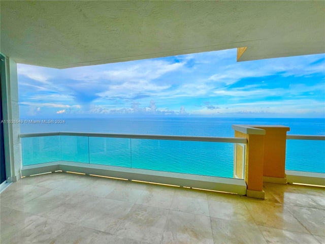 2 of 32 - 17875 Collins Ave 4305, Sunny Isles Beach, FL