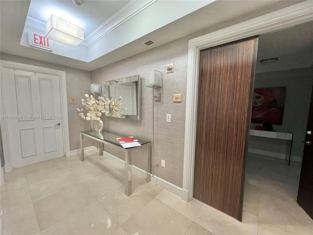 5 of 32 - 17875 Collins Ave 4305, Sunny Isles Beach, FL