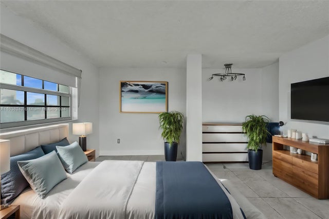 5 of 28 - 30 Sw 11th Ave 9, Miami, FL