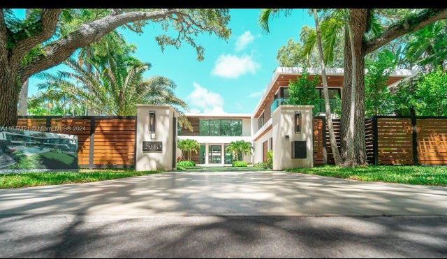 1 of 35 - 2910 Emathla St, Miami, FL