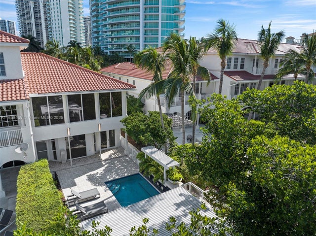 3 of 87 - 3780 Ne 199th Ter, Aventura, FL