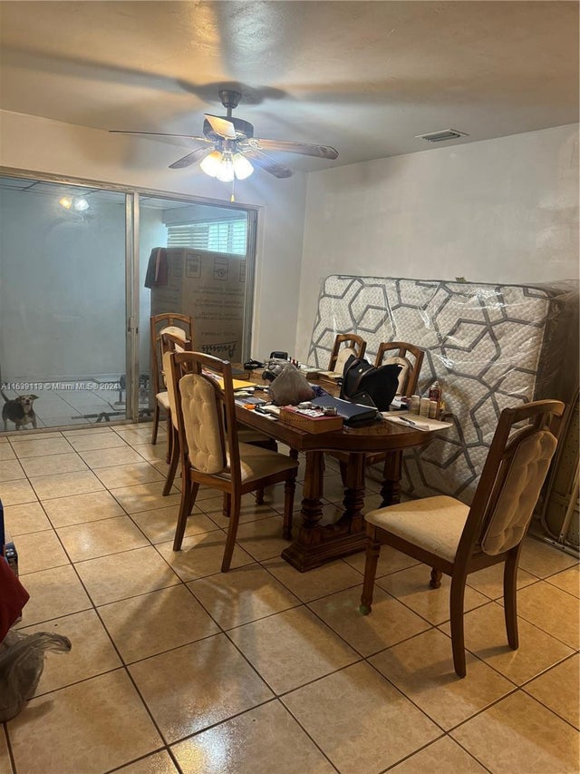 4 of 9 - 798 Nw 179th St, Miami Gardens, FL