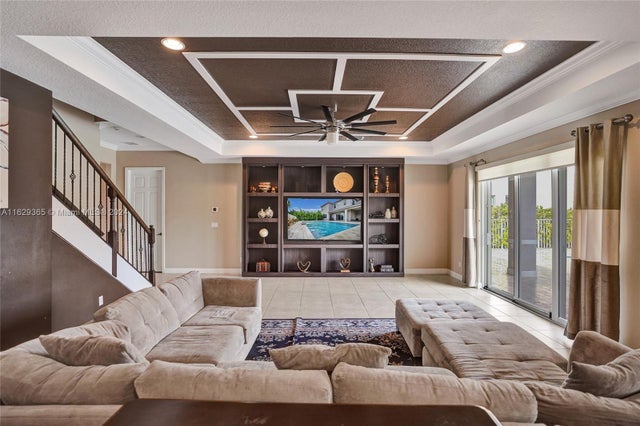 3 of 55 - 8959 Cypress Grove Ln, Royal Palm Beach, FL