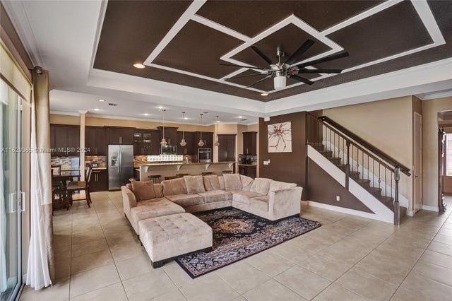 5 of 55 - 8959 Cypress Grove Ln, Royal Palm Beach, FL