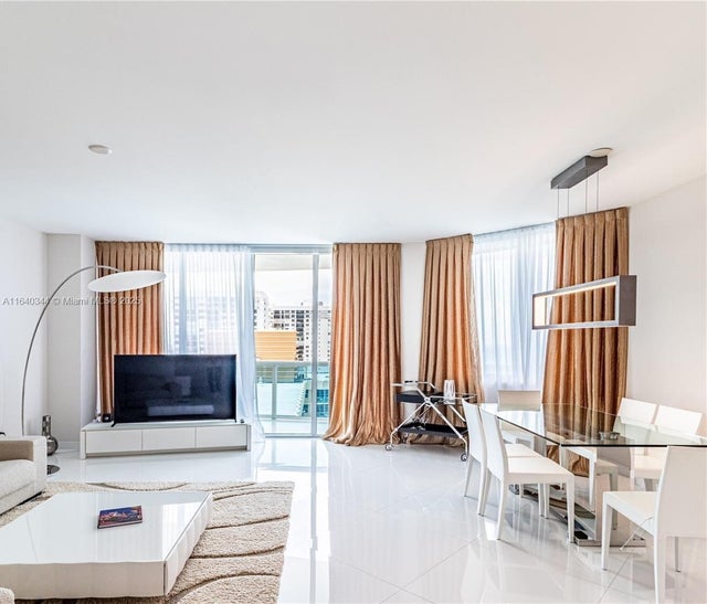 3 of 27 - 2711 S Ocean Dr 1901, Hollywood, FL