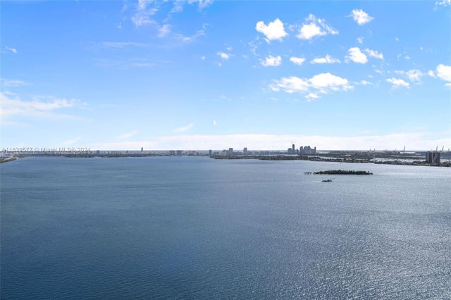2 of 35 - 650 Ne 32nd St 3203, Miami, FL