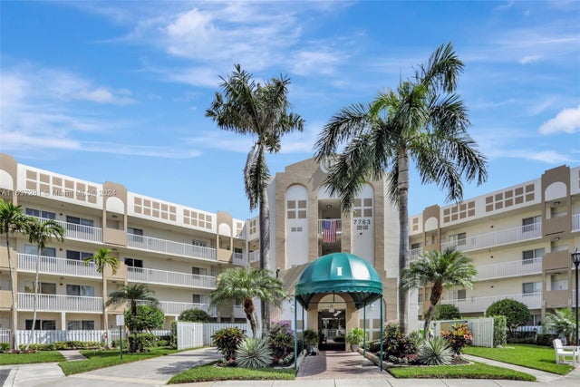 1 of 24 - 7763 Southampton Ter 213, Tamarac, FL