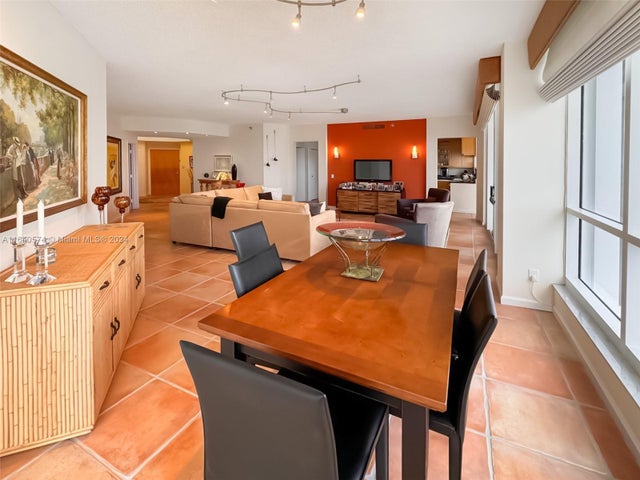 4 of 26 - 21150 Point Pl 2705, Aventura, FL