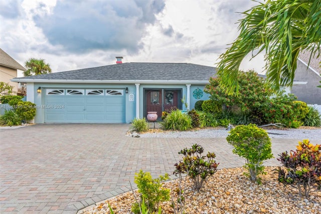 1 of 31 - 8042 Brighton Dr, New Port Richey, FL