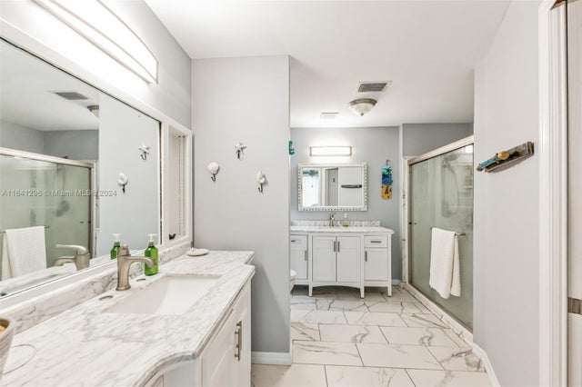 4 of 31 - 8042 Brighton Dr, New Port Richey, FL