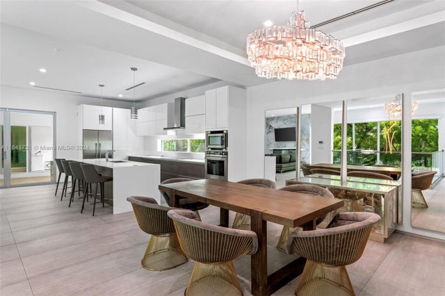 4 of 46 - 1510 Sw 4th Ave, Miami, FL