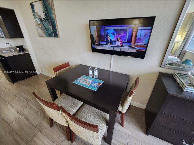 5 of 63 - 19201 Collins Ave 1041, Sunny Isles Beach, FL