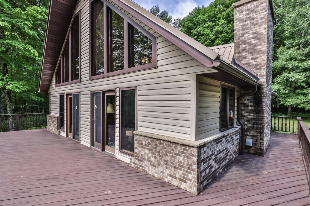 6962 Fisher Lake Rd E, Mercer MLS 208561