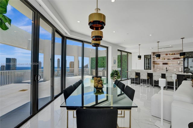 4 of 72 - 3000 Island Blvd Ph-4, Aventura, FL