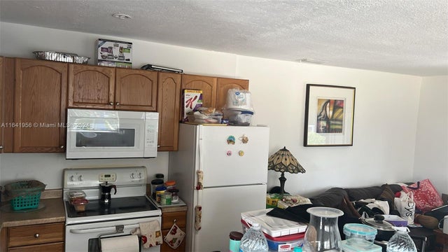 3 of 17 - 7304 Sw 82nd St A210, Miami, FL