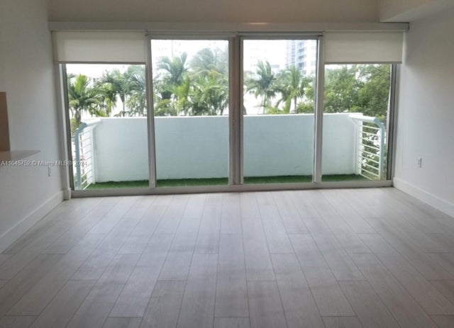 1 of 39 - 6580 Indian Creek Dr 201, Miami Beach, FL