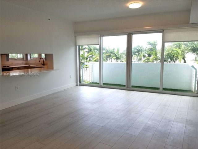 3 of 39 - 6580 Indian Creek Dr 201, Miami Beach, FL