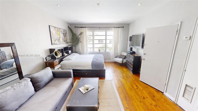 3 of 20 - 730 12th St 11, Miami Beach, FL