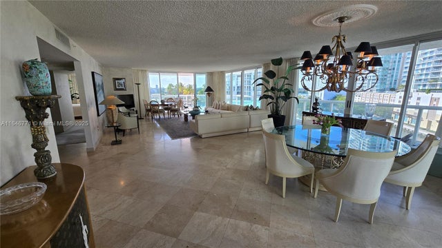 5 of 38 - 16400 Collins Ave 646, Sunny Isles Beach, FL