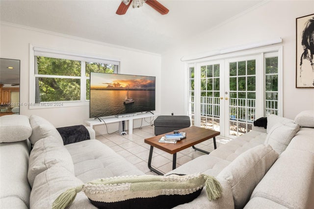 4 of 29 - 125 S Rolling Hill Rd, Tavernier, FL