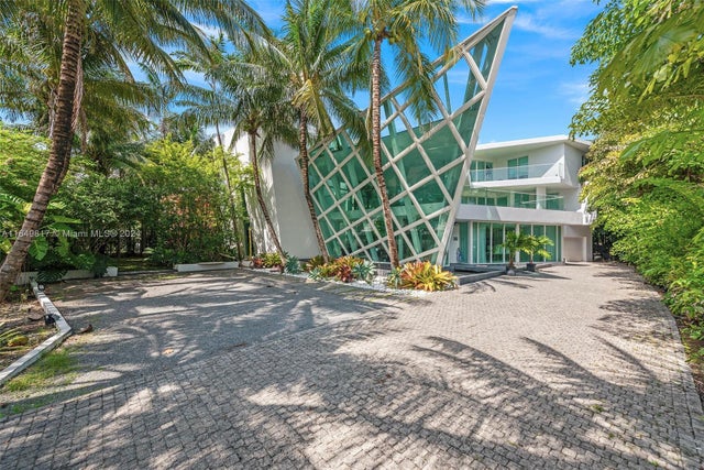 2 of 82 - 480 Ocean Blvd, Golden Beach, FL