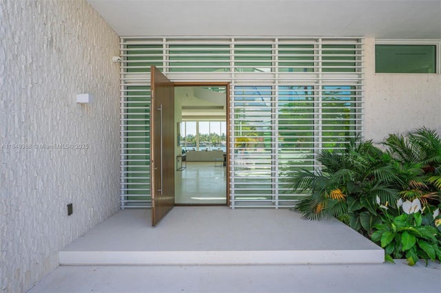 5 of 47 - 1844 Daytonia Rd, Miami Beach, FL