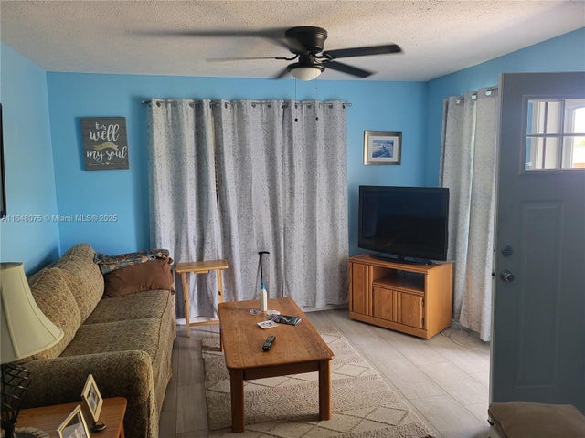 5 of 22 - 4712 Park Blvd., Other, FL