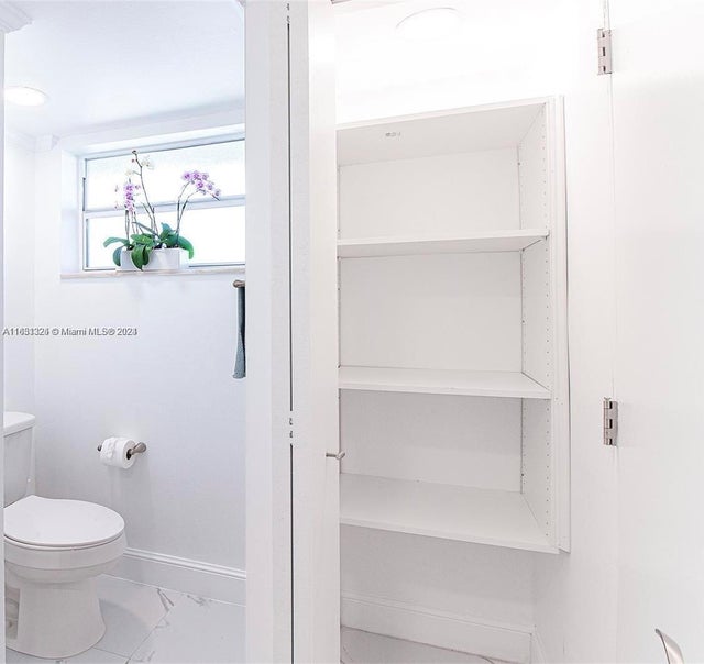 5 of 13 - 1680 Ne 191st St 305-2, Miami, FL