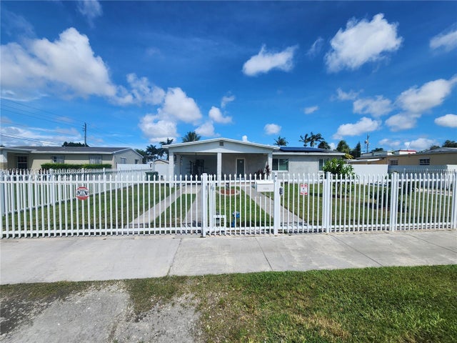 2 of 24 - 1025 Ne 13th Ave, Homestead, FL