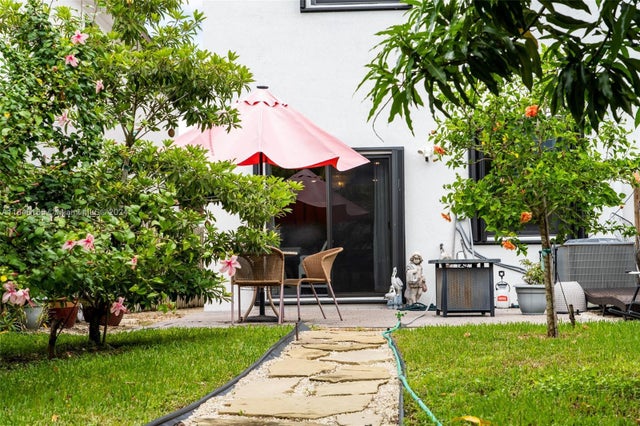 2 of 20 - 25357 Sw 107th Ct, Miami, FL