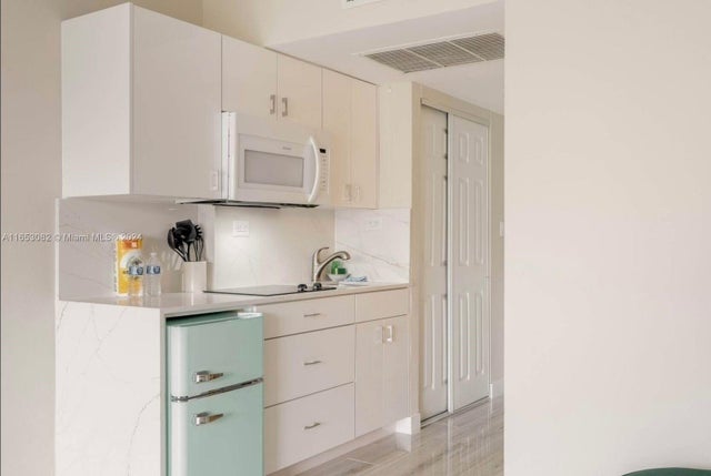 4 of 14 - 19201 Collins Avenue 332, Sunny Isles Beach, FL