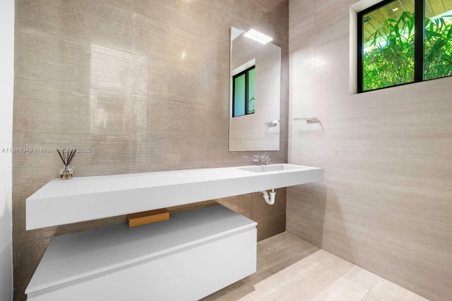 5 of 63 - 7900 Sw 54th Ave, Miami, FL